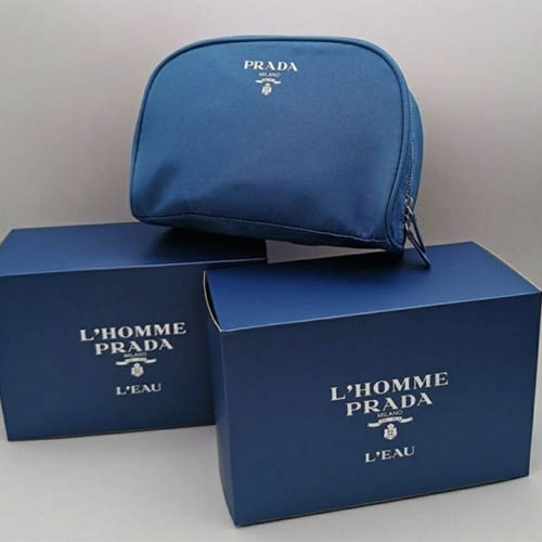 세일~ 프라다 르옴므 노벨티 파우치♥