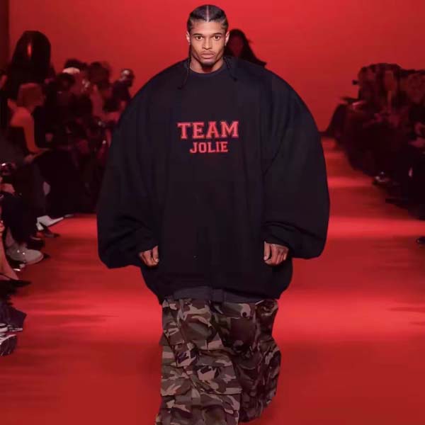 베트멍 10주년 컬렉션 / 패션쇼 오버핏 맨투맨 2종