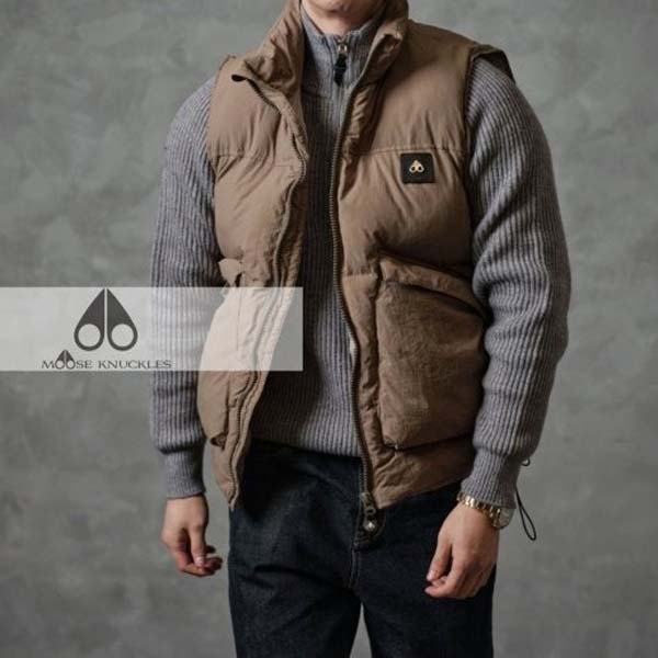 무스너클 로고 금장패치 시그니처 조끼패딩 2종