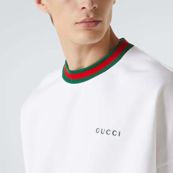 25년 구찌 로고 삼선줄 라운드 맨투맨 0707