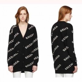 발렌시아가 로고 울 가디건