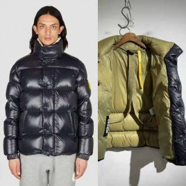 25년 몽클레어  Dervox Short 다운 패딩 1026