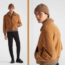 25년 프라다 로고 양가죽 양털 무스탕 1119