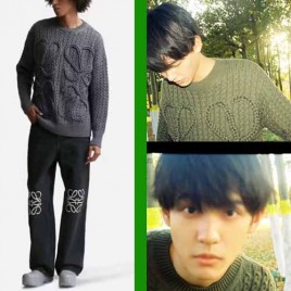 25년 로에베 애너그램 모티프 울 스웨터 2종 1127