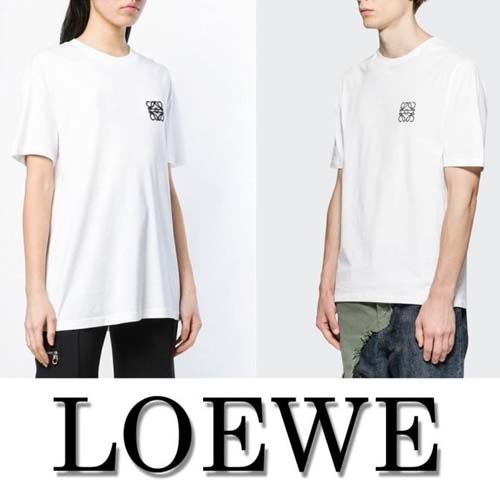 로에베 로고 라운드 화이트 반팔 티셔츠